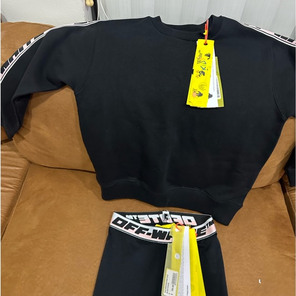 Off-white children set - Picture 3 of 5